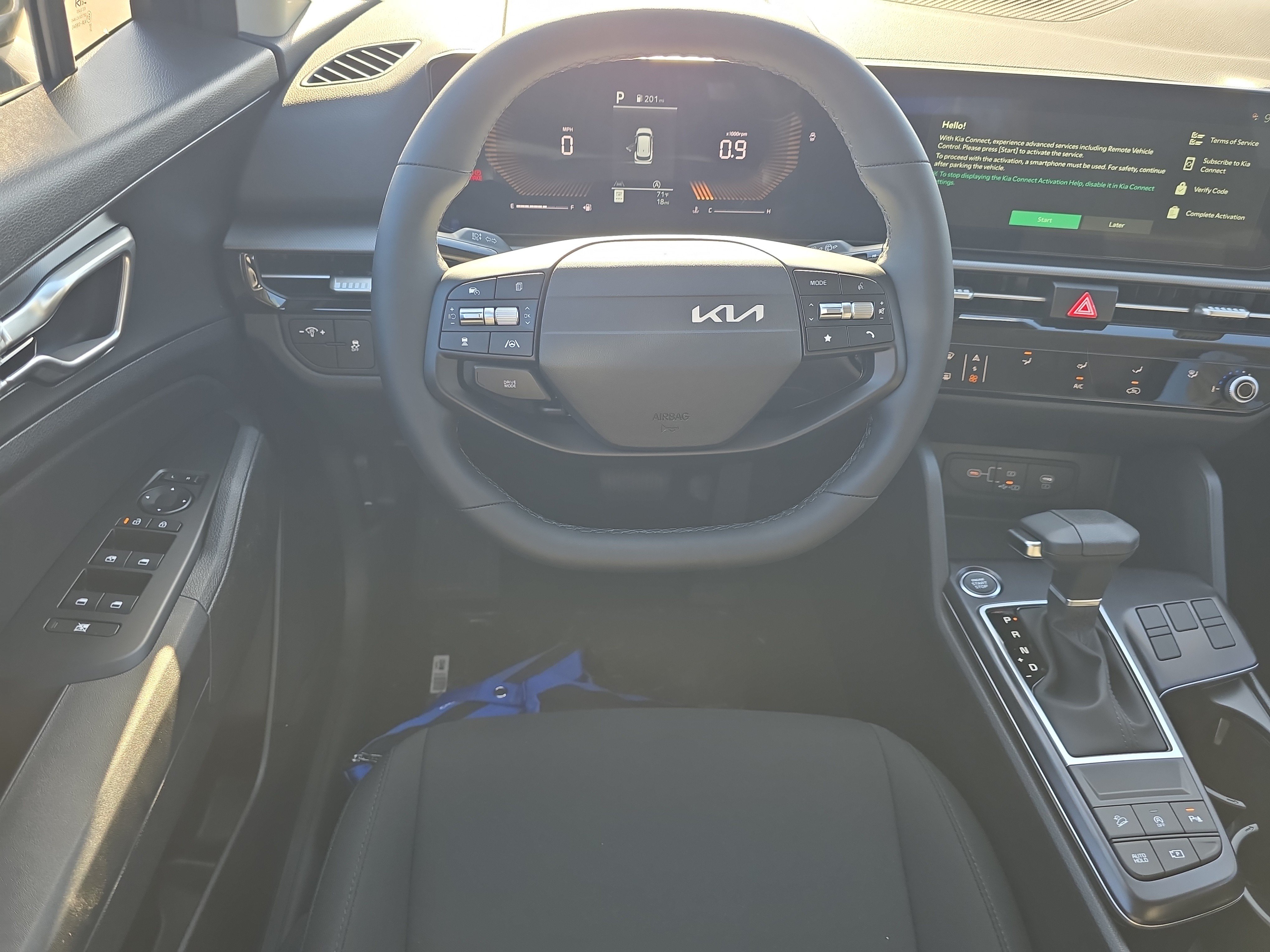 New 2027 Kia Sportage LX FWD image 12