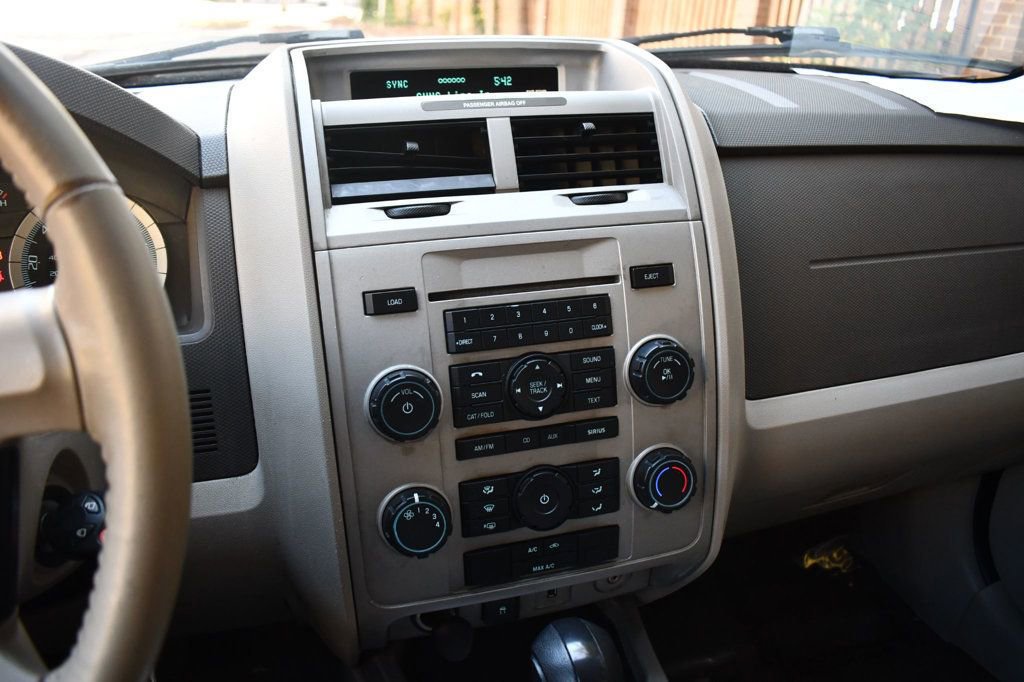 Used 2009 Ford Escape XLT image 19
