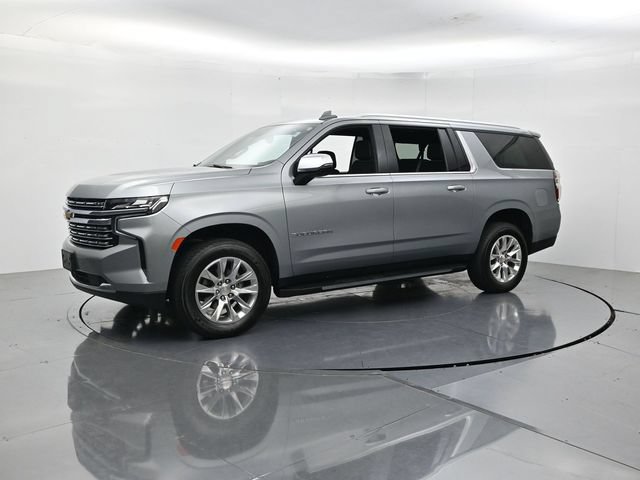 Used 2024 Chevrolet Suburban Premier AWD/4WD image 5