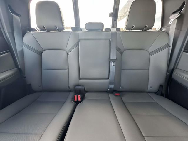 Used 2026 Chevrolet Colorado ZR2 w/ Technology Package image 48