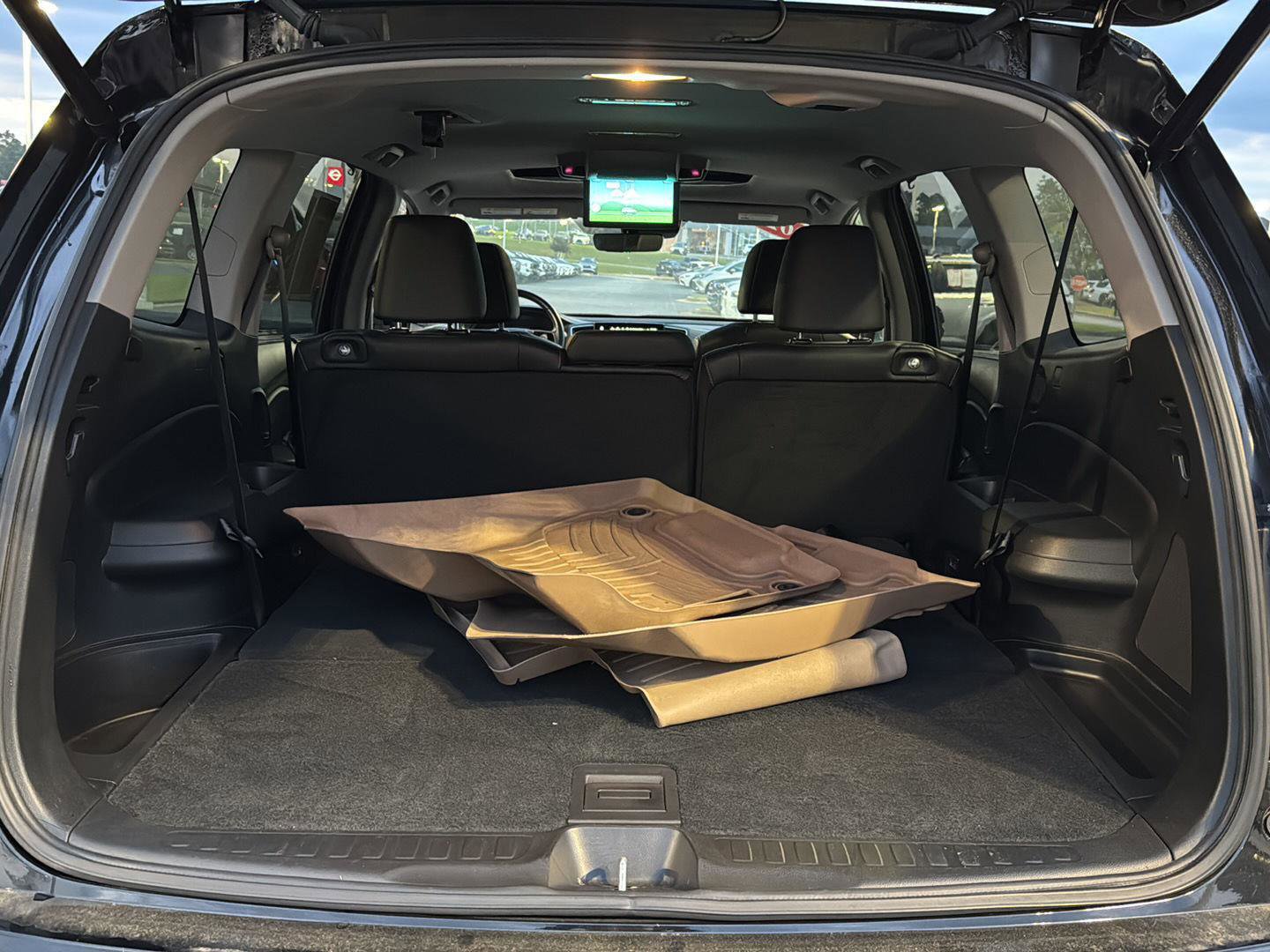 Used 2022 Honda Pilot Touring image 30