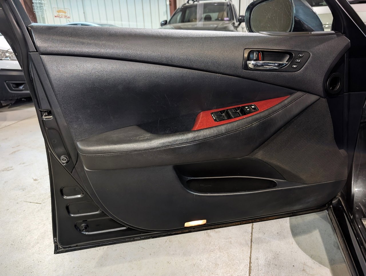 Used 2009 Lexus ES 350 FWD image 11