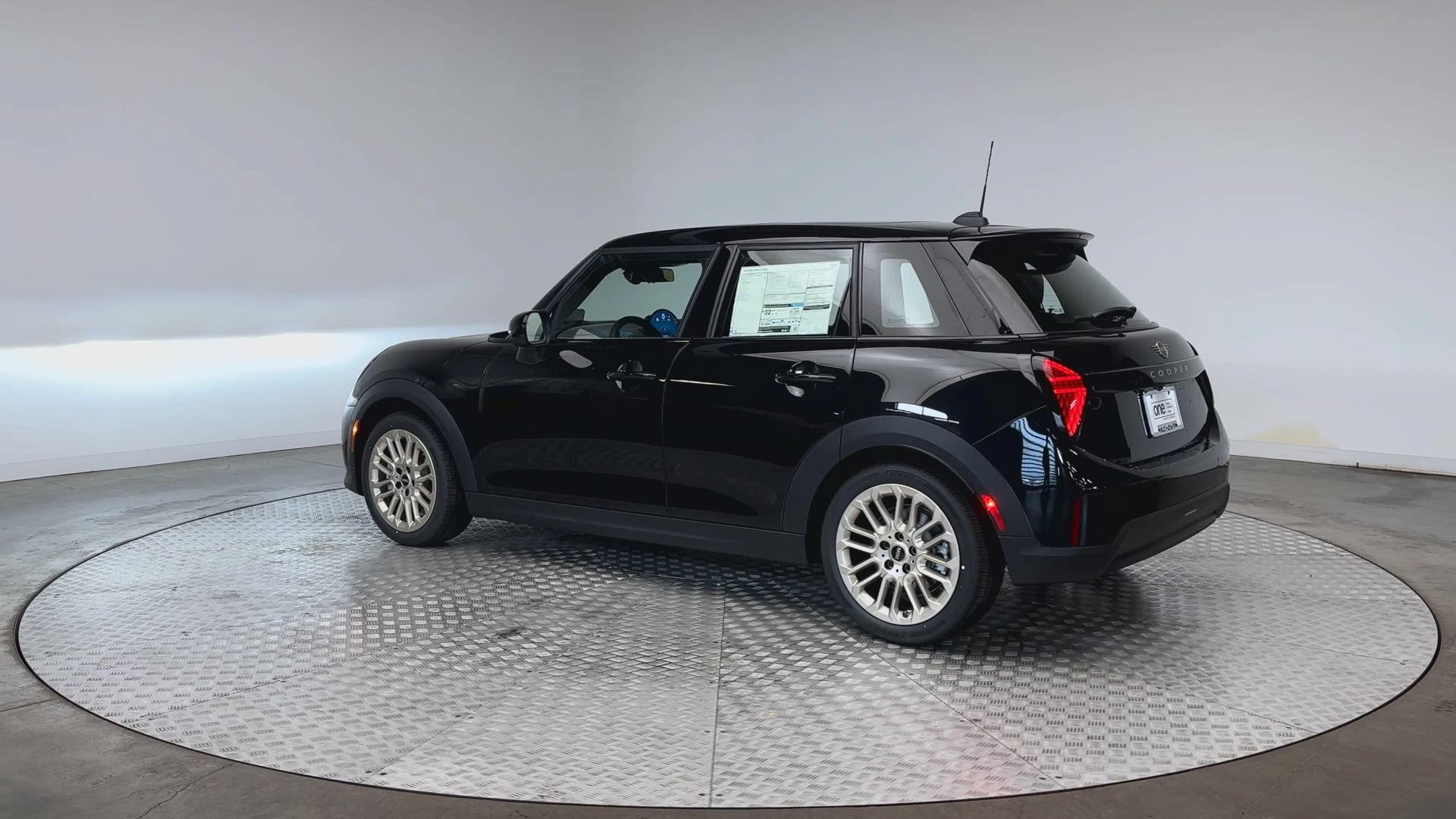 Used 2026 MINI Cooper S FWD image 6