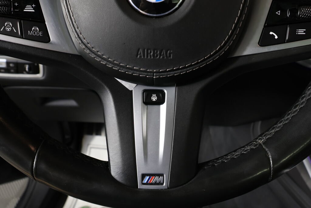 Used 2020 BMW X7 M50i image 37