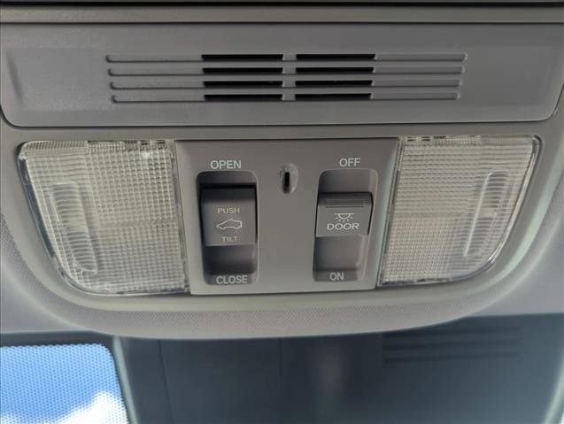 Used 2017 Honda CR-V EX image 25