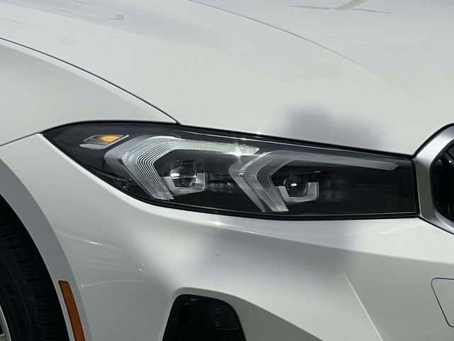 Used 2023 BMW 330i xDrive Sedan w/ Driving Assistance Package image 10