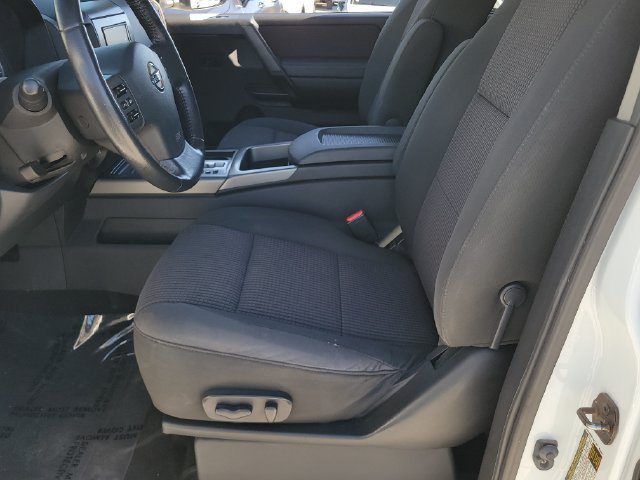 Used 2012 Nissan Titan SV w/ SV Premium Utility Pkg AWD/4WD image 9