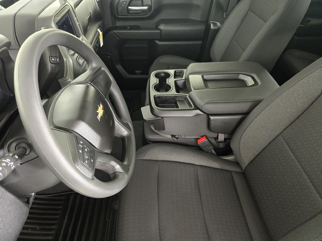 New 2026 Chevrolet Silverado 2500 Custom w/ Custom Value Package AWD/4WD image 15