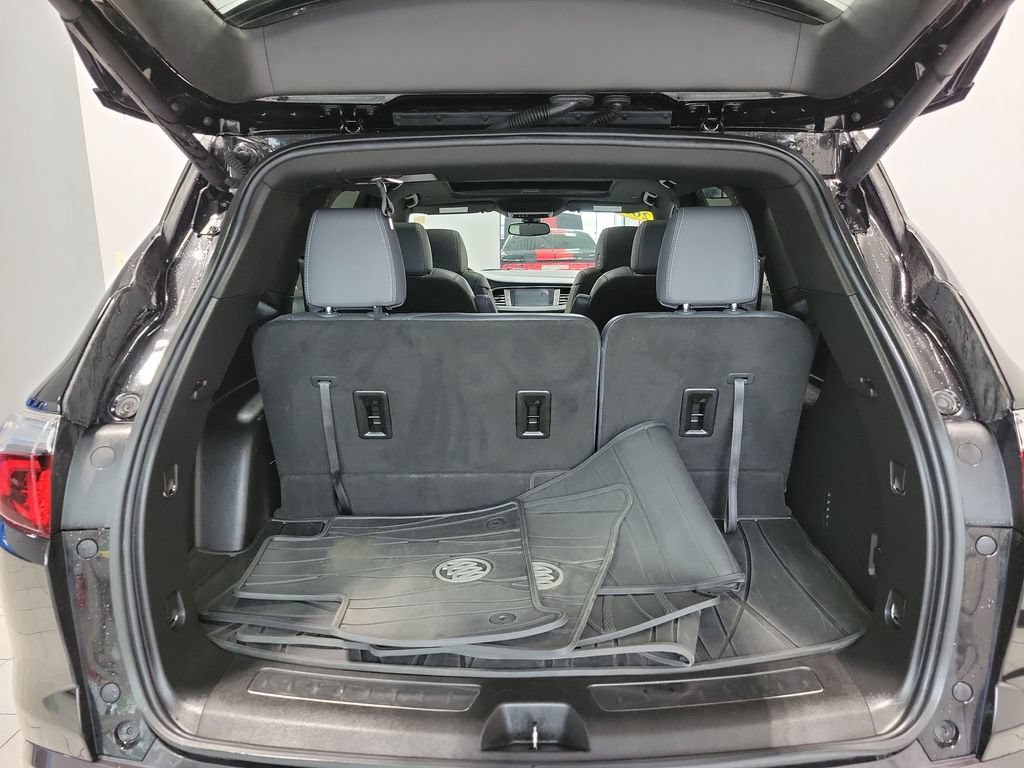 Used 2023 Buick Enclave Essence w/ Experience Buick Package AWD/4WD image 16
