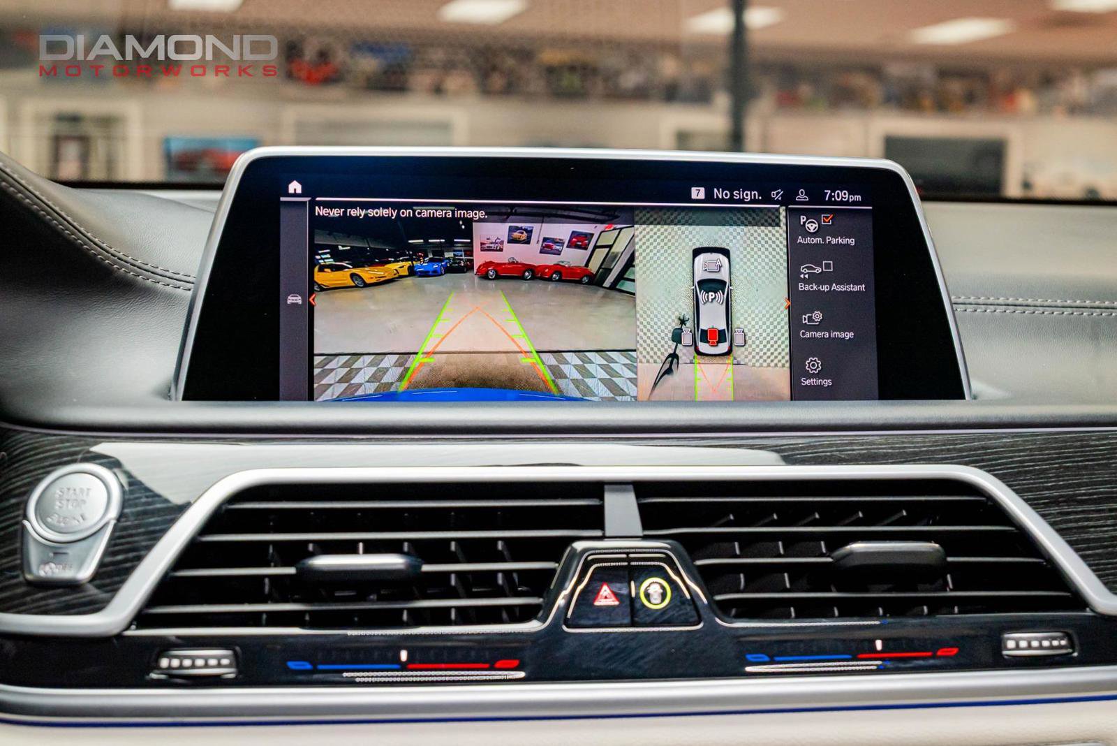 Used 2021 BMW 750i xDrive w/ Executive Package image 71