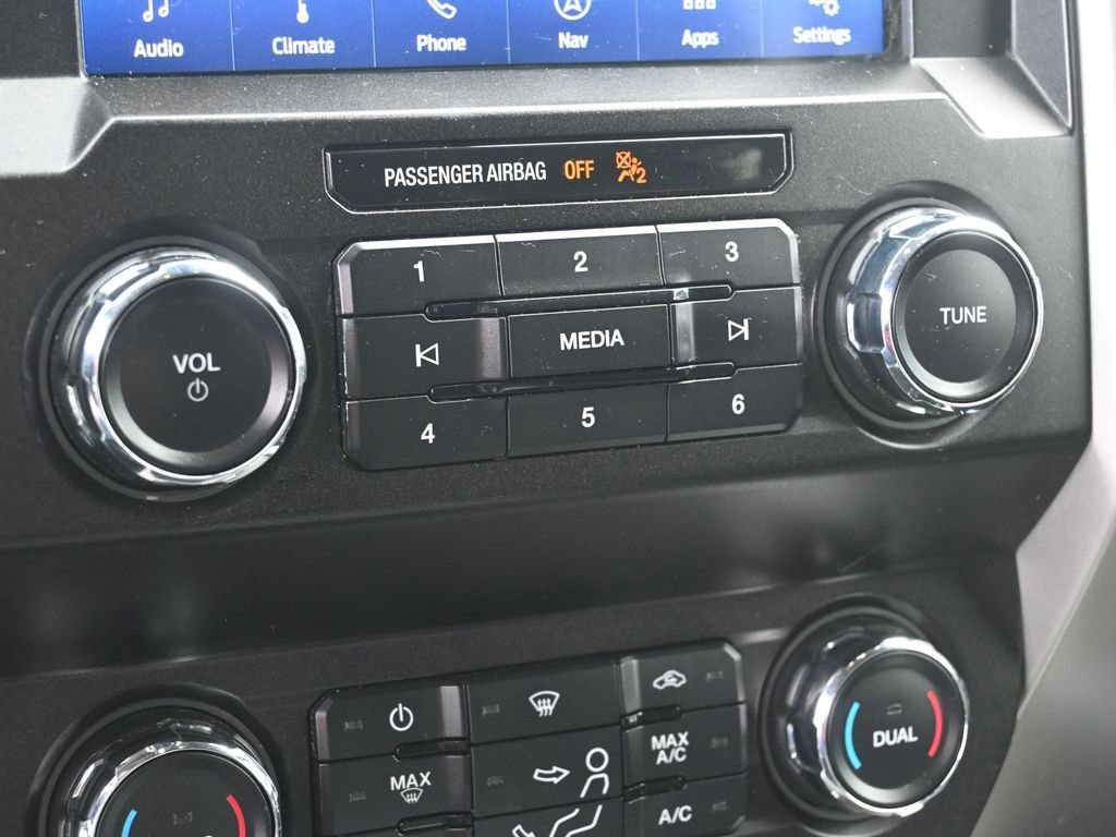 Used 2020 Ford F350 Lariat w/ Lariat Value Package image 27