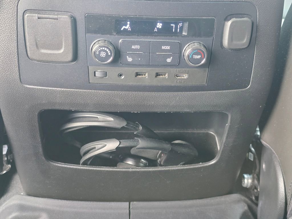 Used 2019 GMC Yukon Denali w/ Denali Ultimate Package image 59