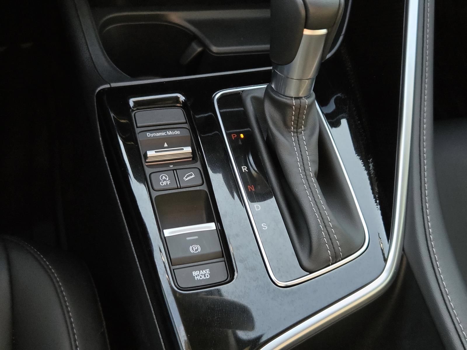 Used 2025 Acura ADX AWD image 25