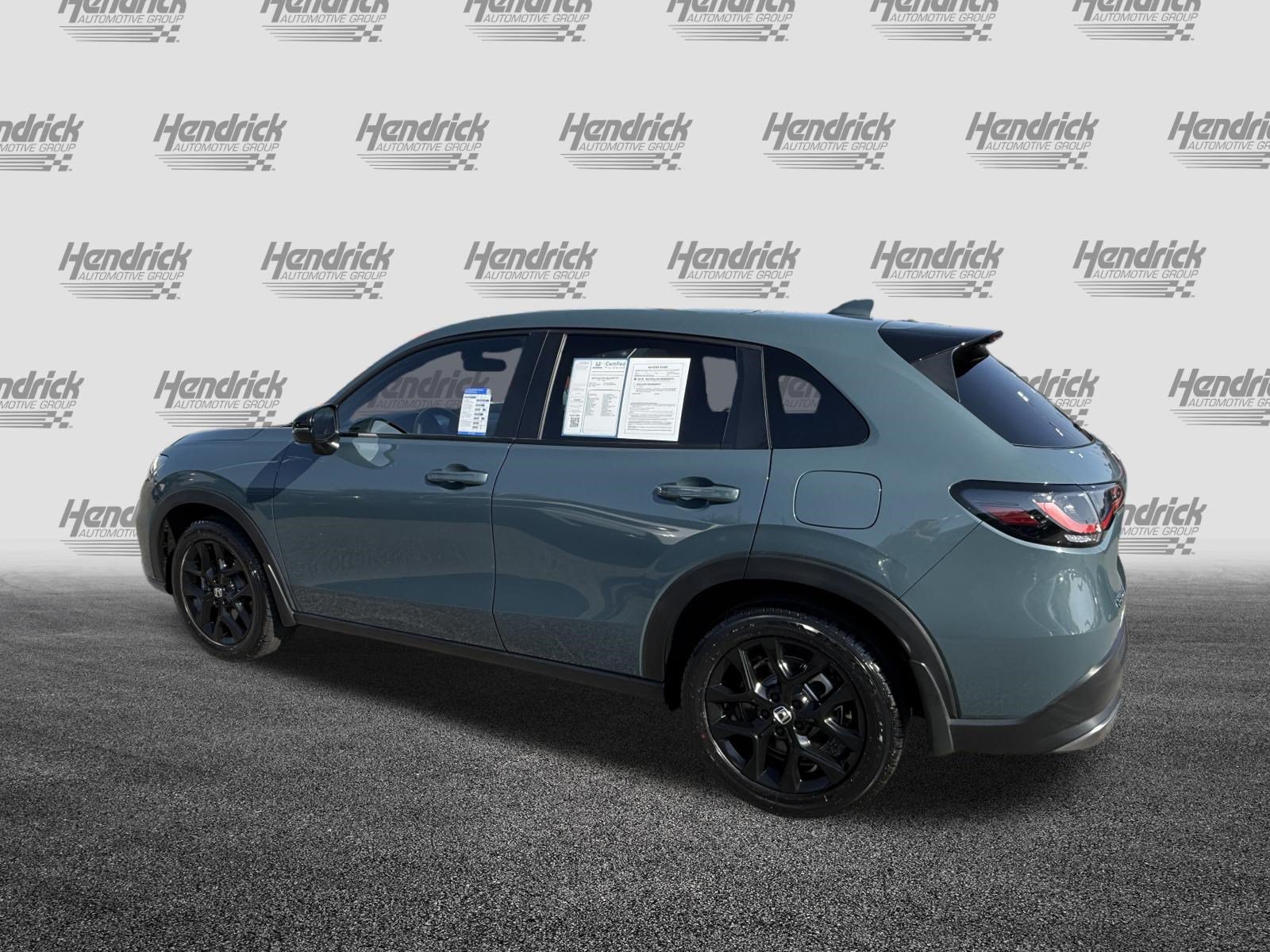 Used 2025 Honda HR-V Sport image 8