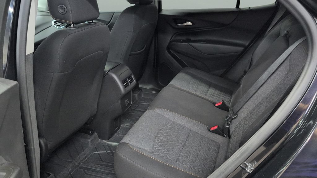 Used 2024 Chevrolet Equinox LT AWD/4WD image 16
