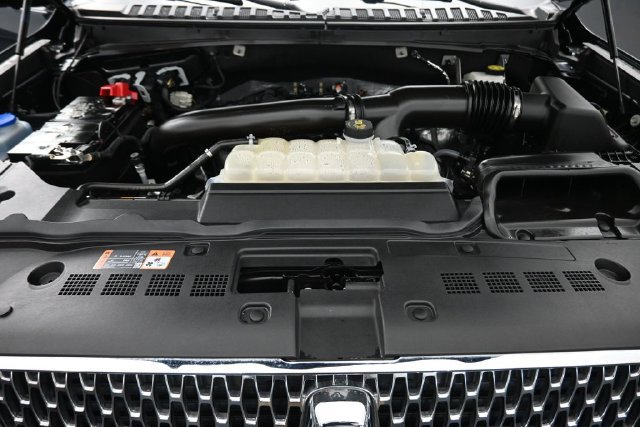 Certified 2024 Lincoln Navigator L Reserve AWD/4WD image 34