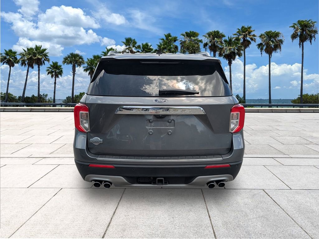 Certified 2024 Ford Explorer King Ranch w/ Technology Package RWD image 7