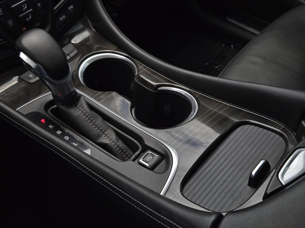 Used 2020 Buick Envision Essence FWD image 23