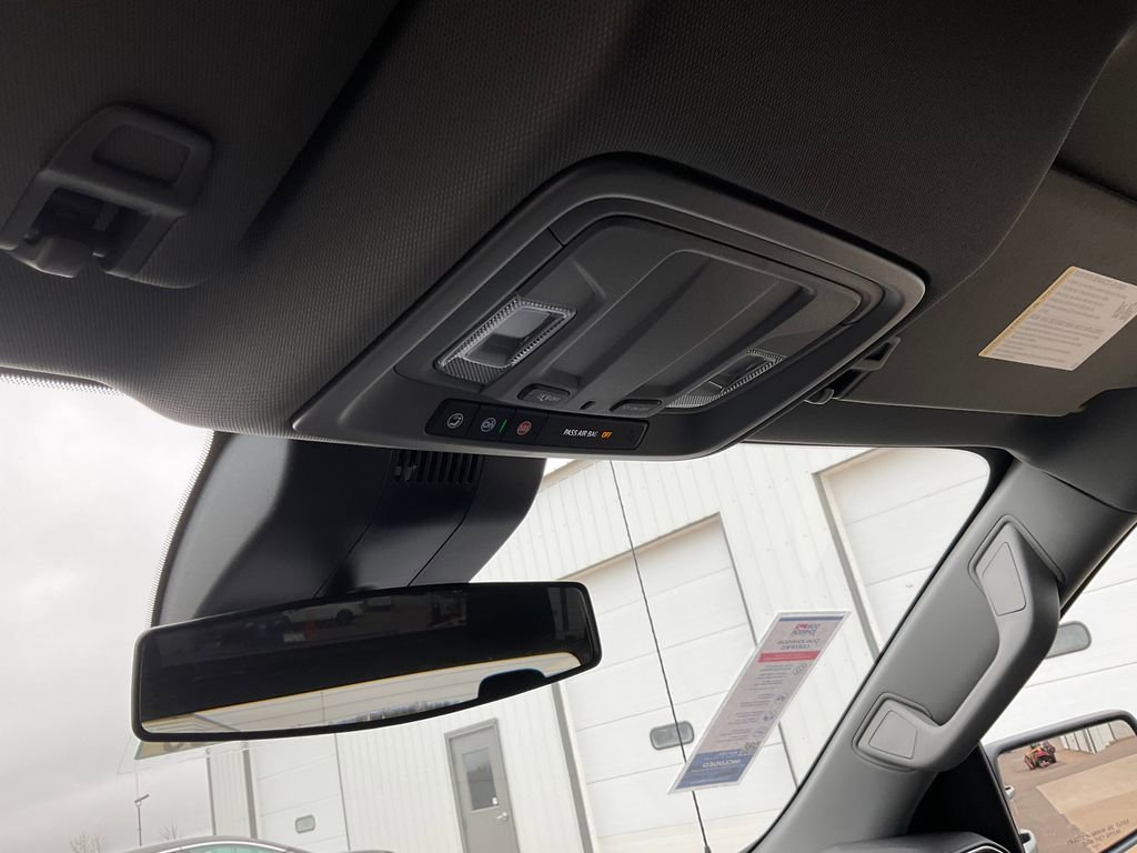 New 2025 Chevrolet Silverado 1500 LT w/ Z71 Off-Road Package image 13