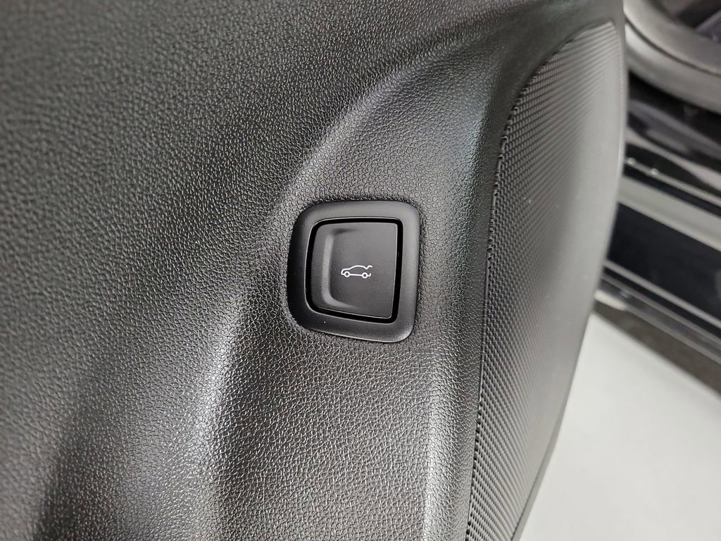 Certified 2024 Cadillac CT5 V w/ Premium Package image 9