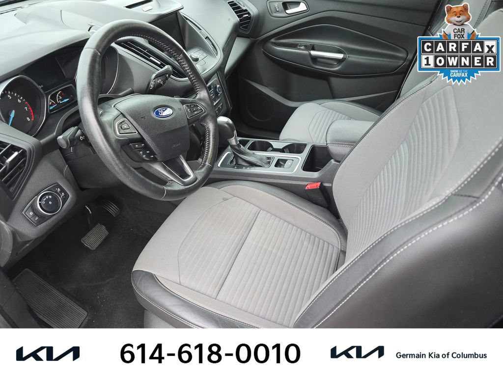 Used 2017 Ford Escape SE w/ Equipment Group 201A AWD/4WD image 17
