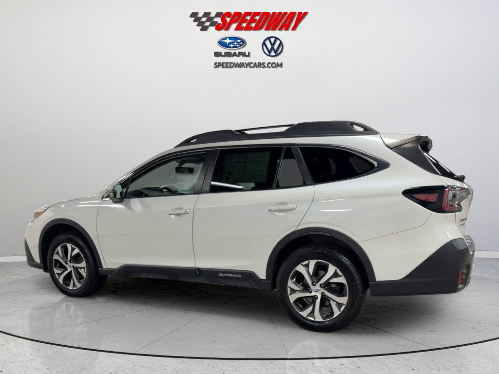 Used 2022 Subaru Outback Limited w/ Tech Package 3 AWD/4WD image 9