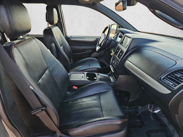 Used 2020 Dodge Grand Caravan GT FWD image 24