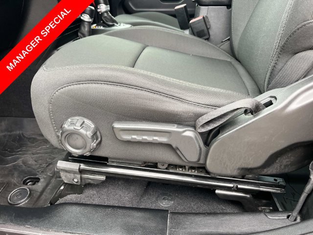 Certified 2021 Jeep Wrangler Sport AWD/4WD image 19
