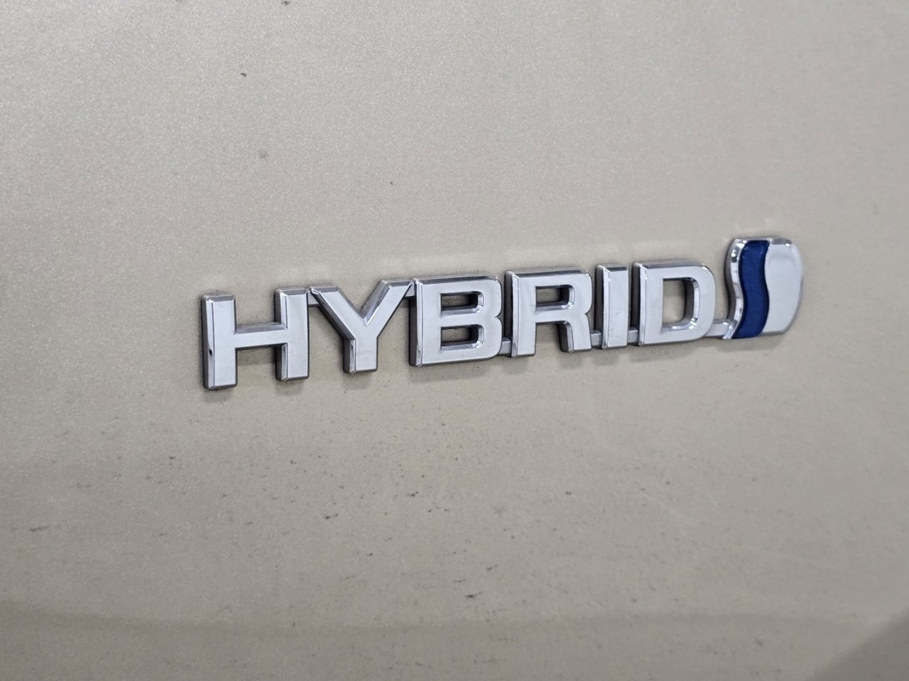 Used 2012 Toyota Camry LE image 8