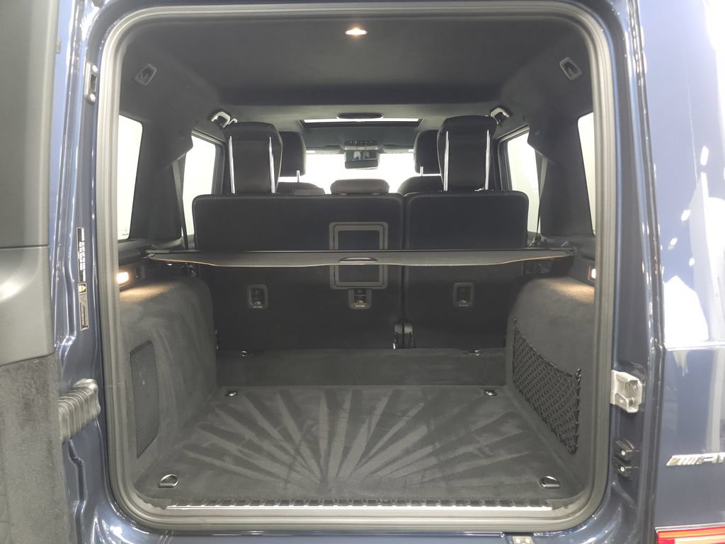 Used 2025 Mercedes-Benz G 550 image 32