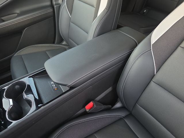 Certified 2024 Chevrolet Blazer EV LT AWD/4WD image 22