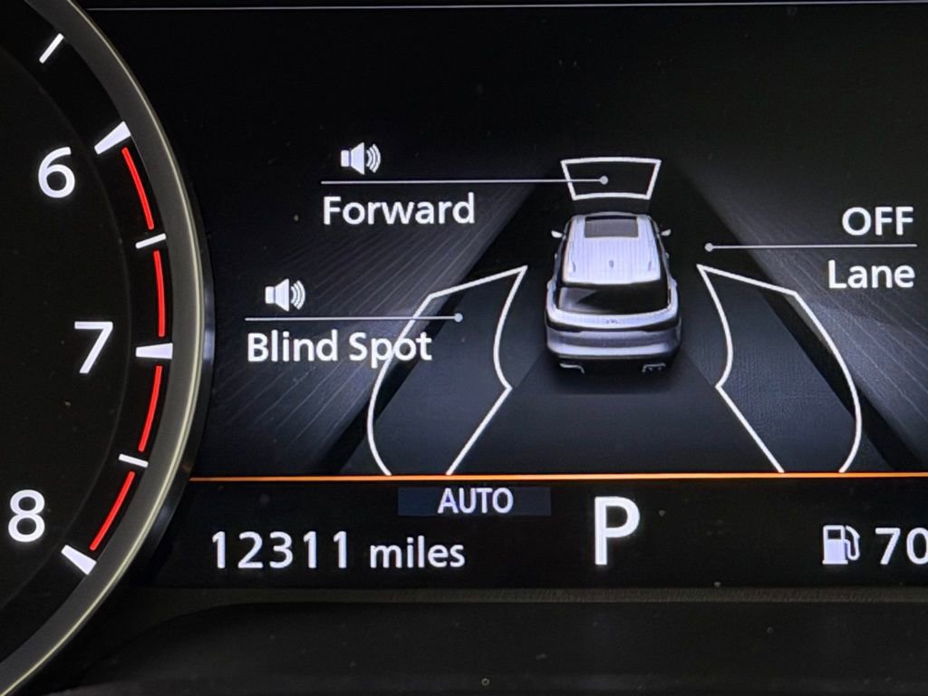 Used 2025 INFINITI QX60 Pure image 14