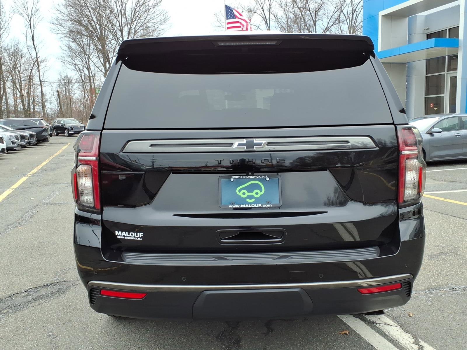 Certified 2022 Chevrolet Tahoe Z71 w/ Luxury Package image 5