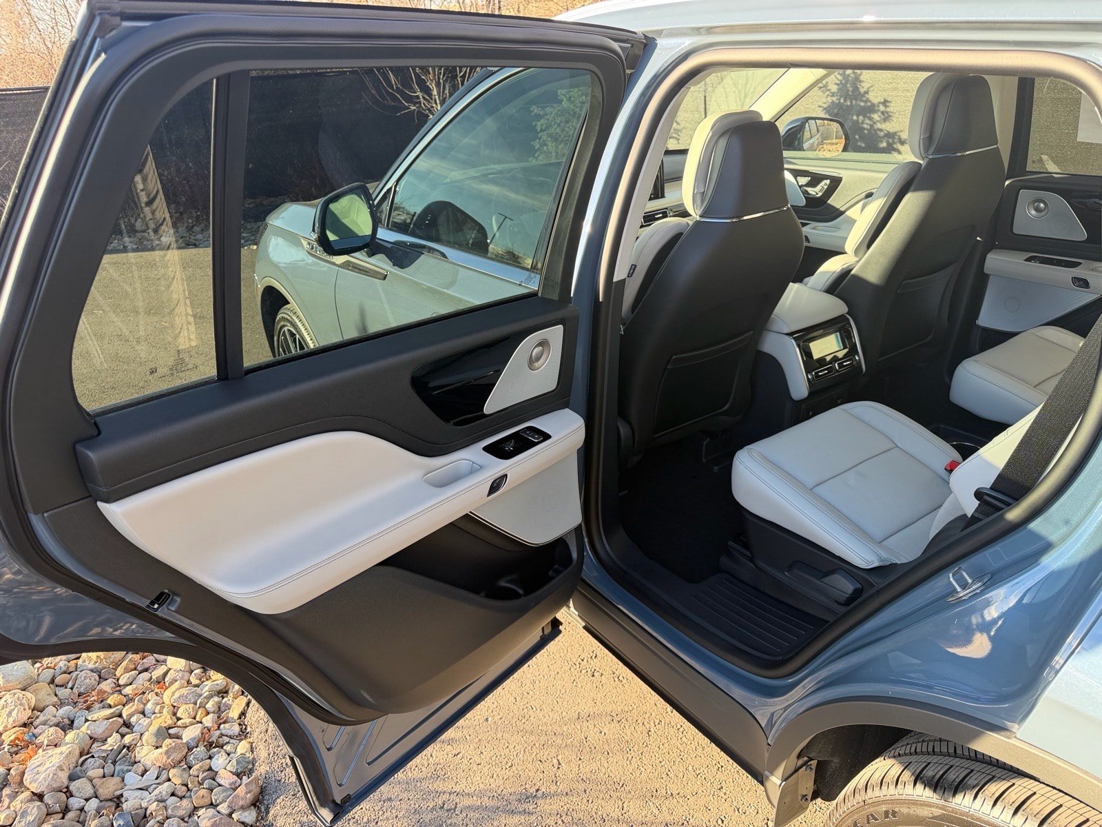 New 2026 Lincoln Aviator Reserve AWD/4WD image 19
