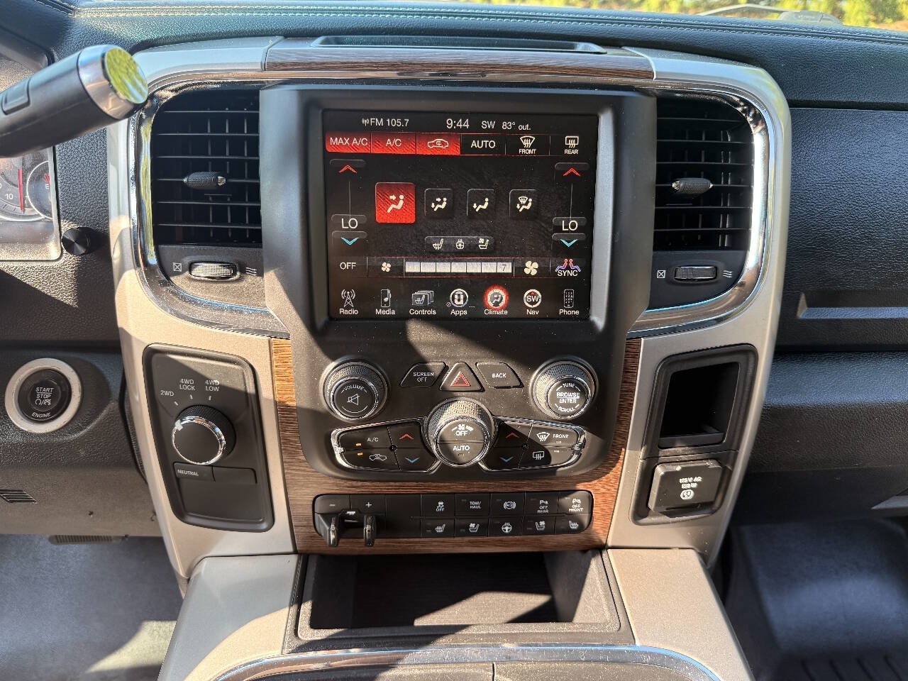 Used 2016 RAM 2500 Laramie w/ Sport Appearance Group AWD/4WD image 13