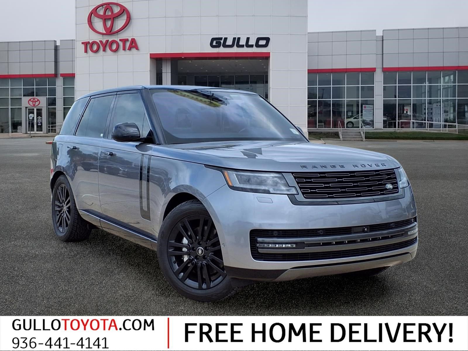 Used 2023 Land Rover Range Rover SE AWD/4WD image 1