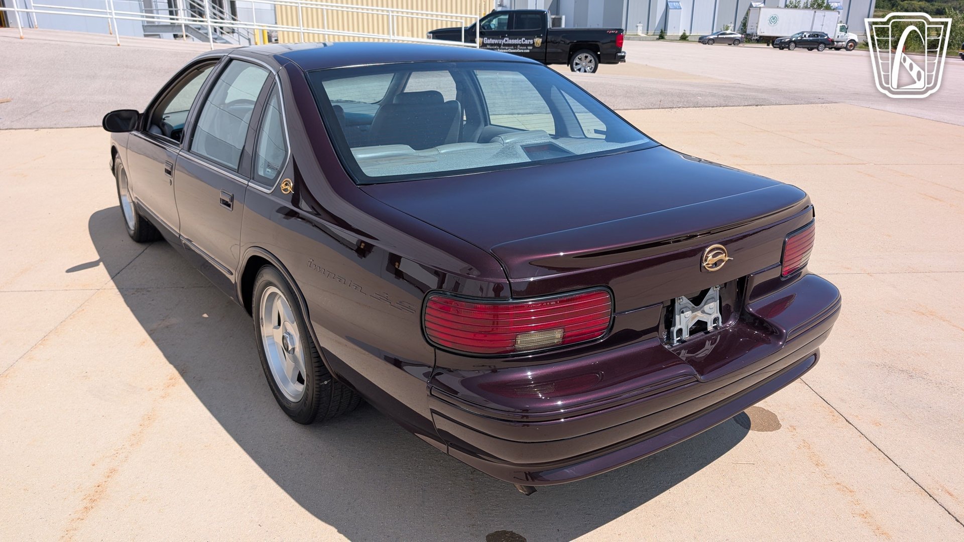 Used 1995 Chevrolet Impala SS RWD image 8