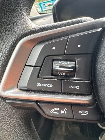 Used 2021 Subaru Crosstrek 2.0i AWD/4WD image 12