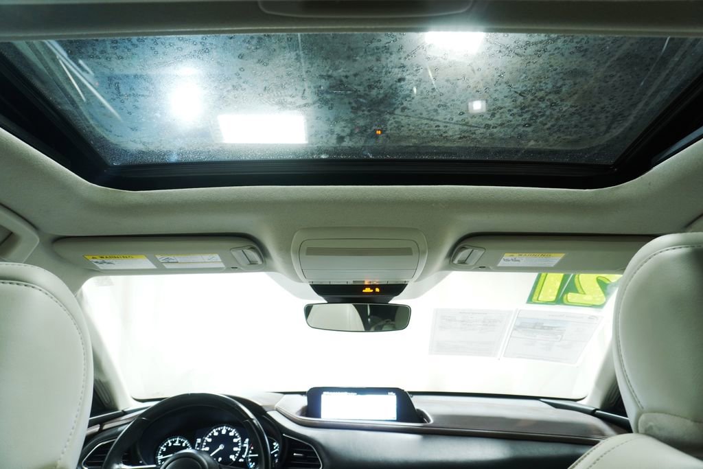 Used 2021 MAZDA CX-30 AWD 2.5 S w/ Premium Package image 24