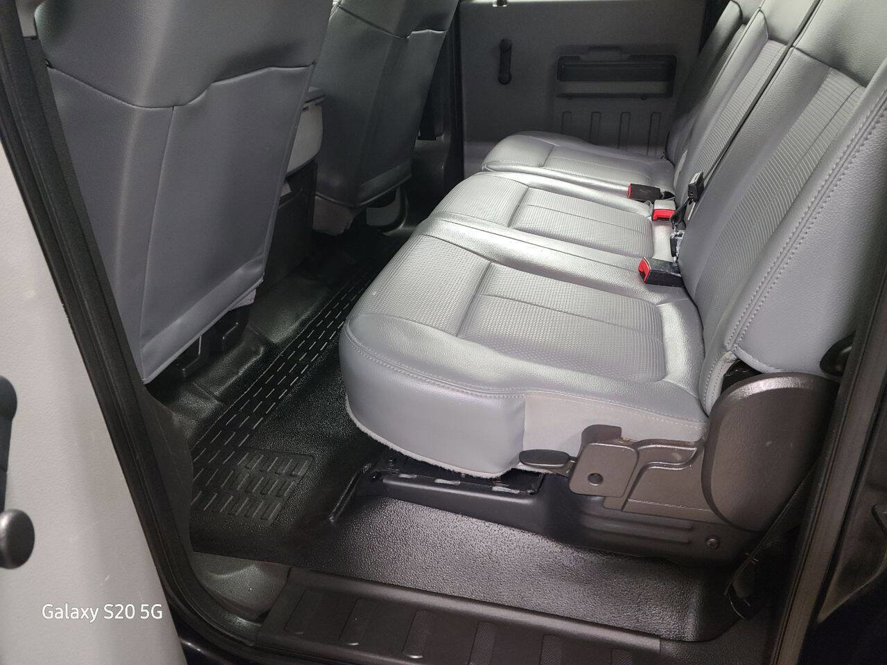 Used 2015 Ford F250 XL w/ Snow Plow Prep Package image 18