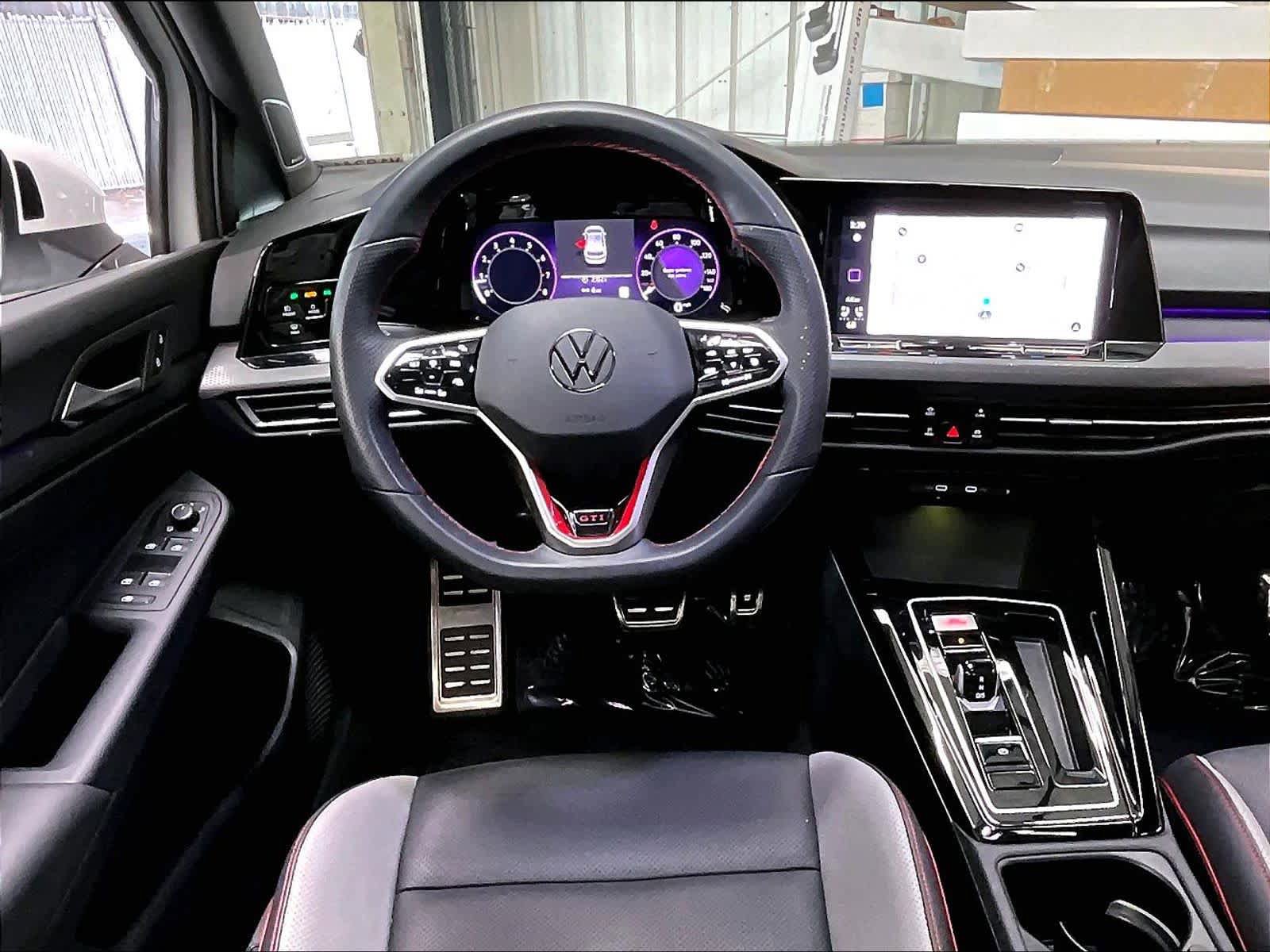 Used 2024 Volkswagen GTI SE FWD image 7