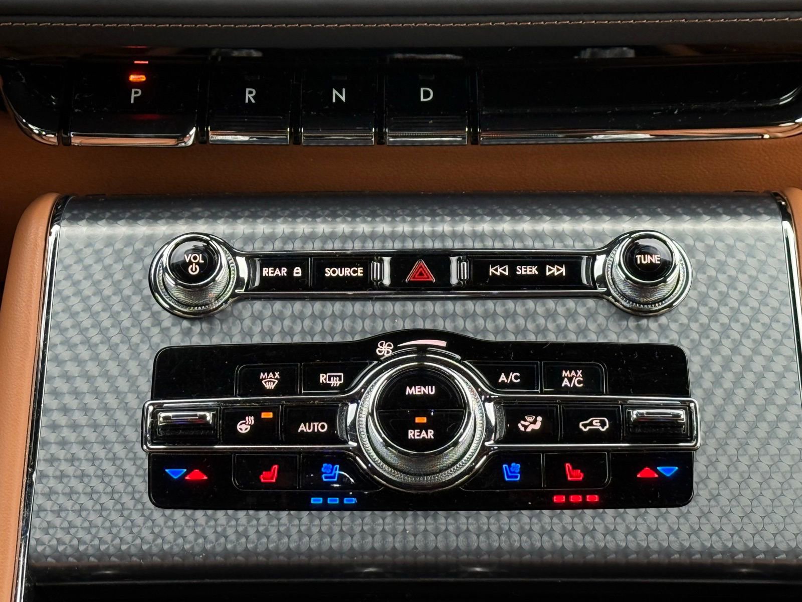 Used 2023 Lincoln Aviator Black Label w/ Dynamic Handling Package image 26