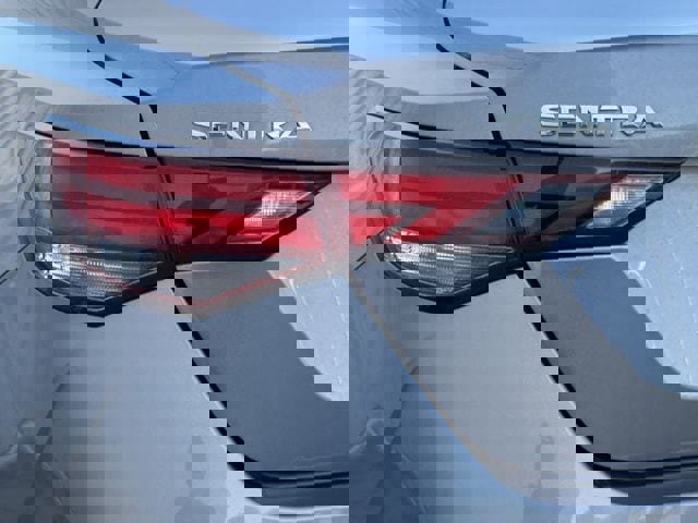 Used 2024 Nissan Sentra SV image 6