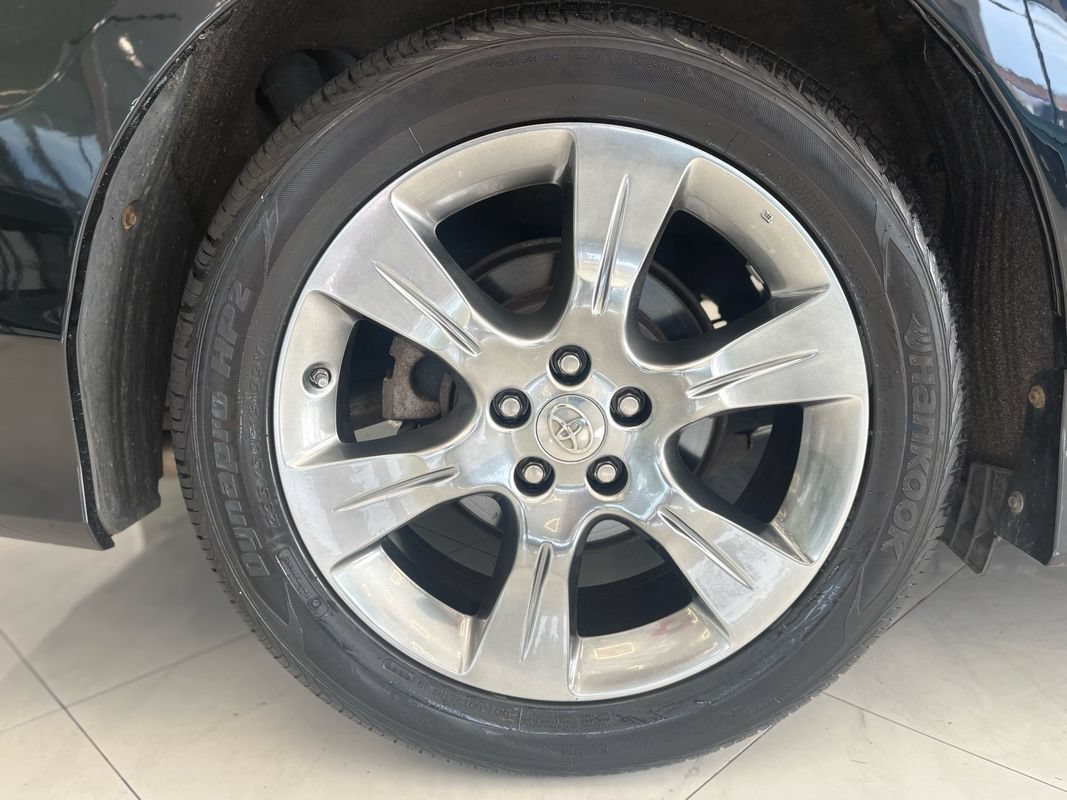 Used 2015 Toyota Sienna SE w/ SE Preferred Package FWD image 43