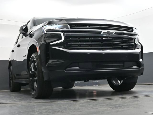 Used 2022 Chevrolet Tahoe RST w/ Luxury Package AWD/4WD image 37
