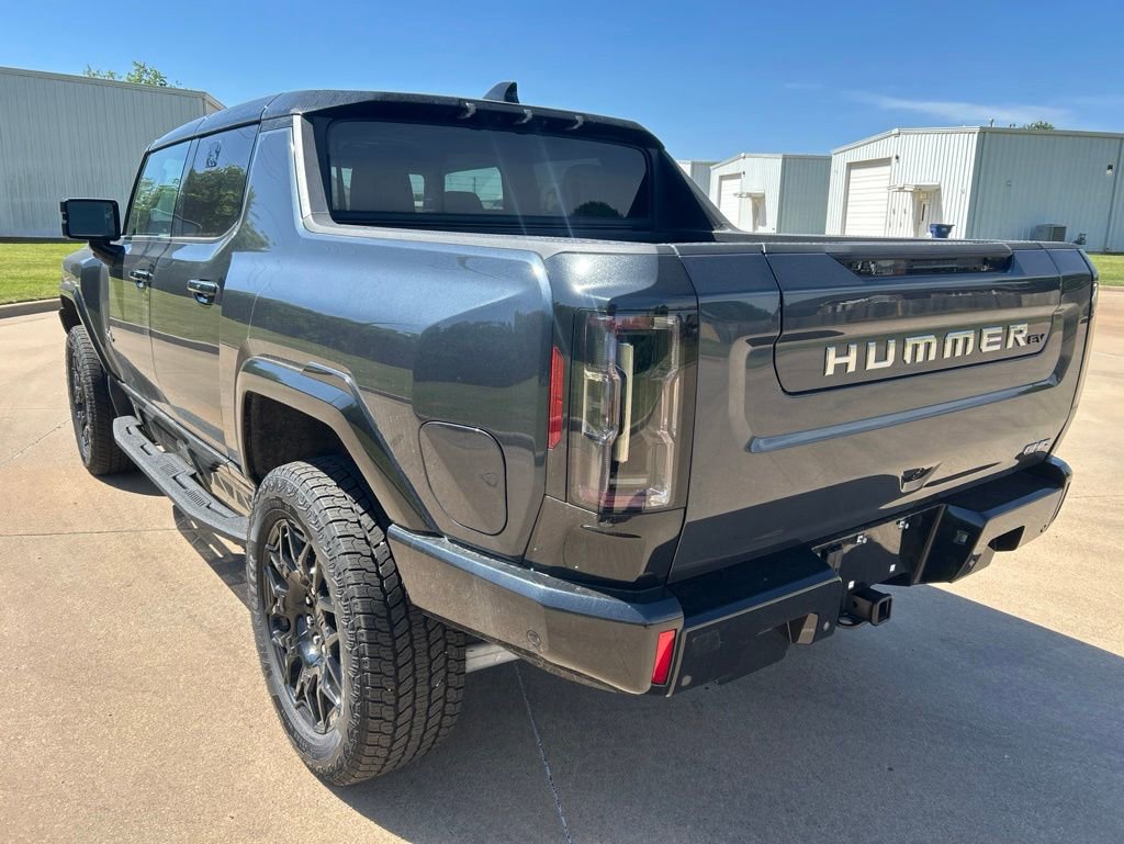 Used 2025 GMC Hummer EV 2X AWD/4WD image 2