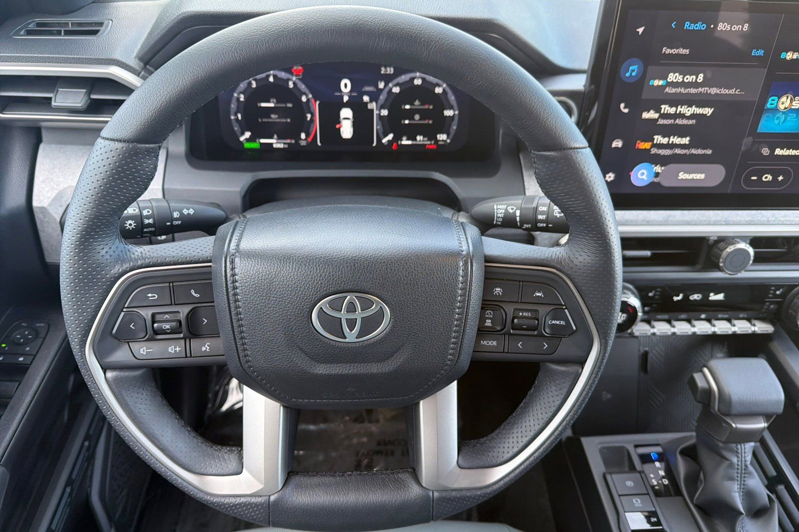Used 2025 Toyota 4Runner Trailhunter image 14