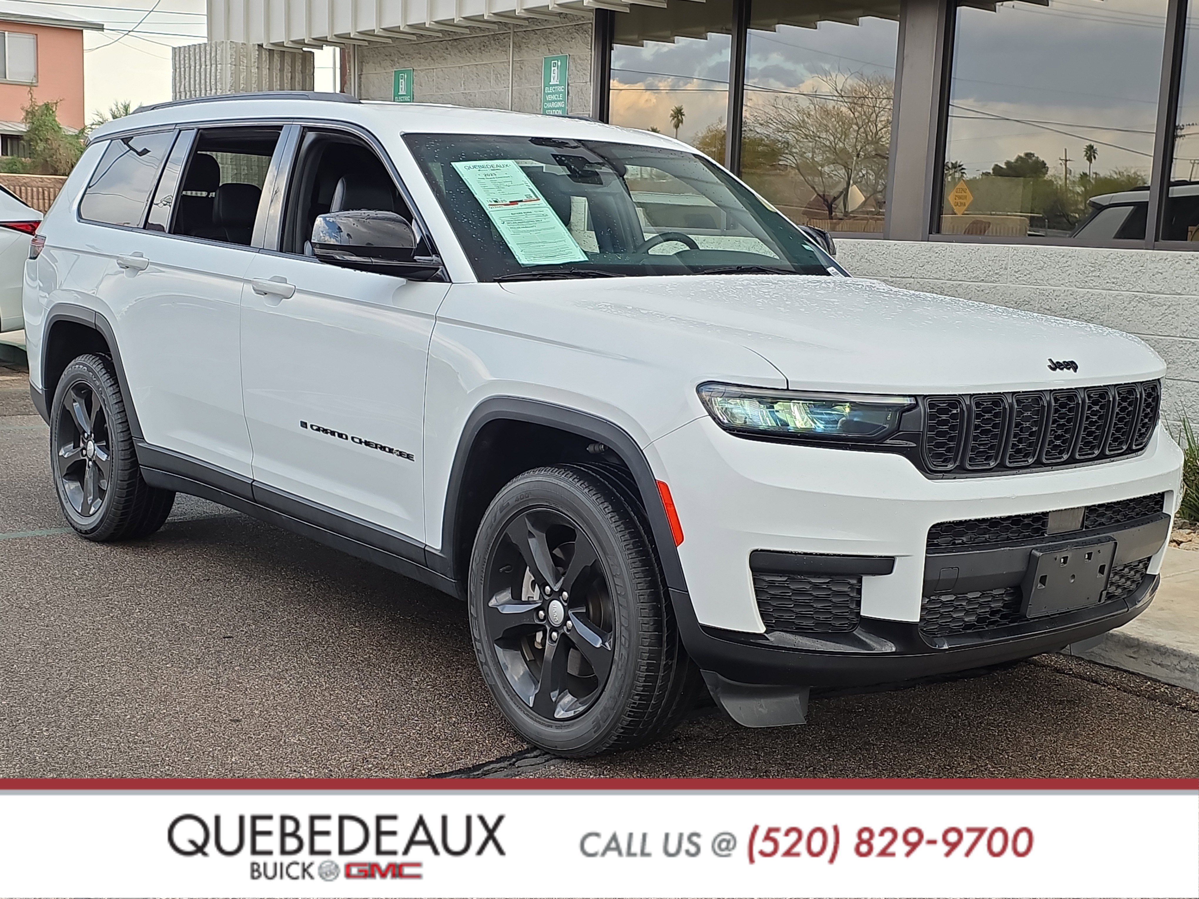 Used 2023 Jeep Grand Cherokee L Laredo