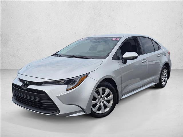 Used 2025 Toyota Corolla LE FWD image 16