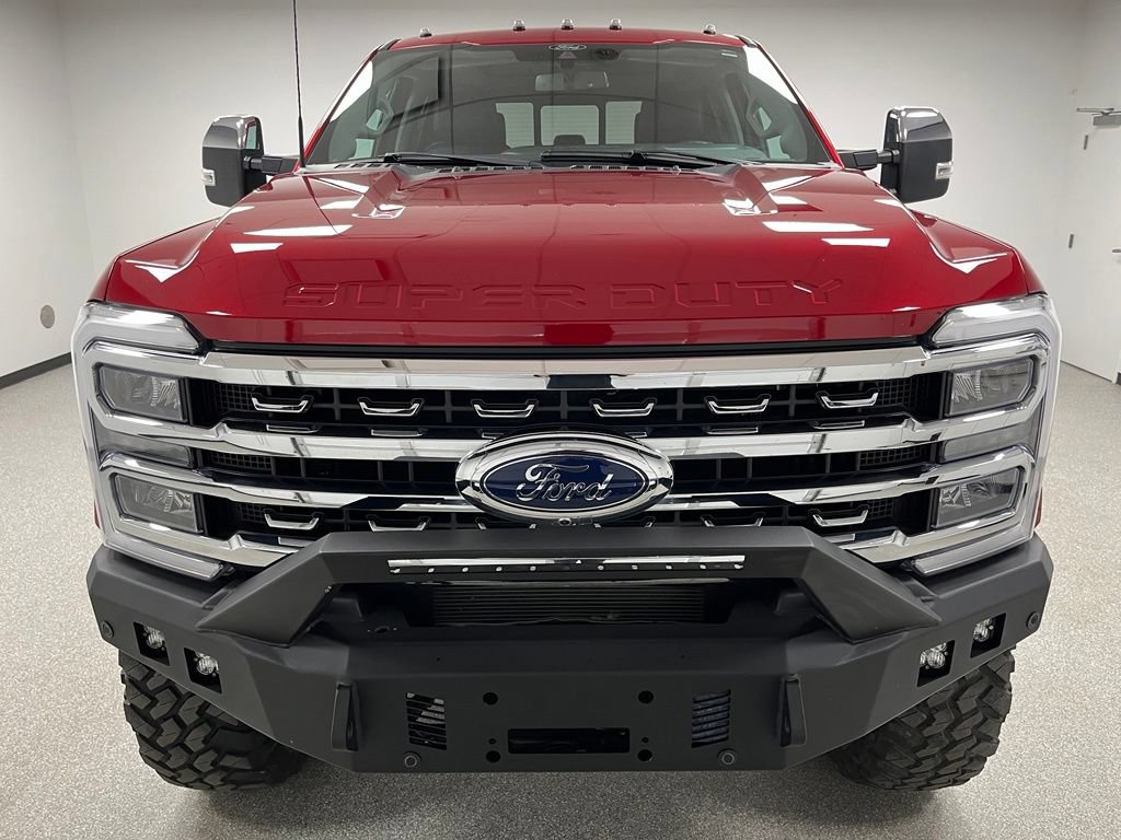 Used 2024 Ford F250 Lariat w/ Lariat Ultimate Package AWD/4WD image 3